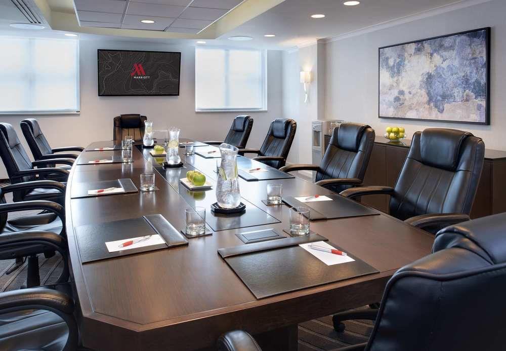 Chicago Marriott Suites O'Hare Rosemont Dış mekan fotoğraf
