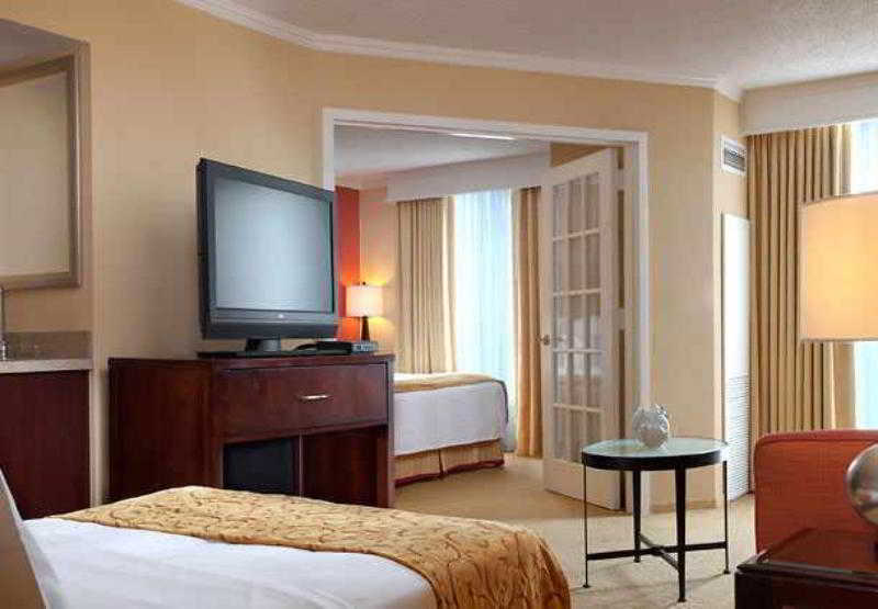 Chicago Marriott Suites O'Hare Rosemont Dış mekan fotoğraf