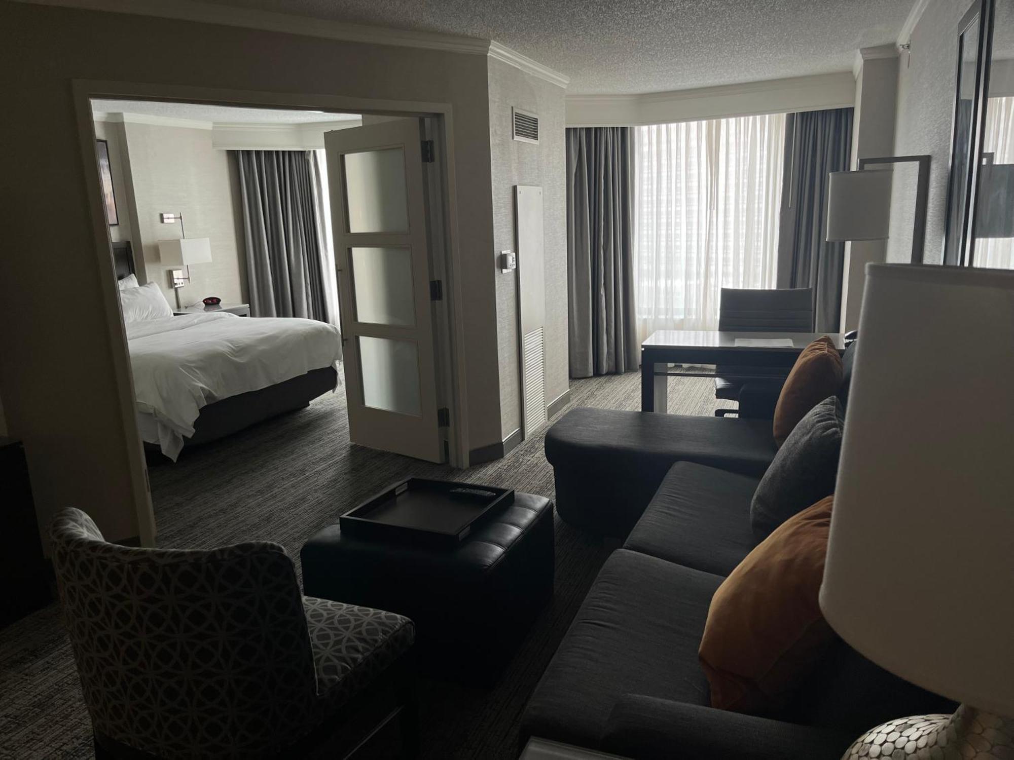 Chicago Marriott Suites O'Hare Rosemont Dış mekan fotoğraf