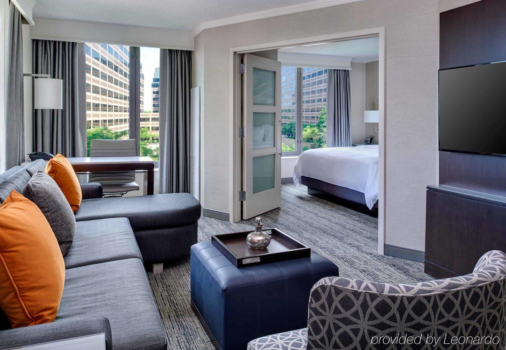Chicago Marriott Suites O'Hare Rosemont Dış mekan fotoğraf