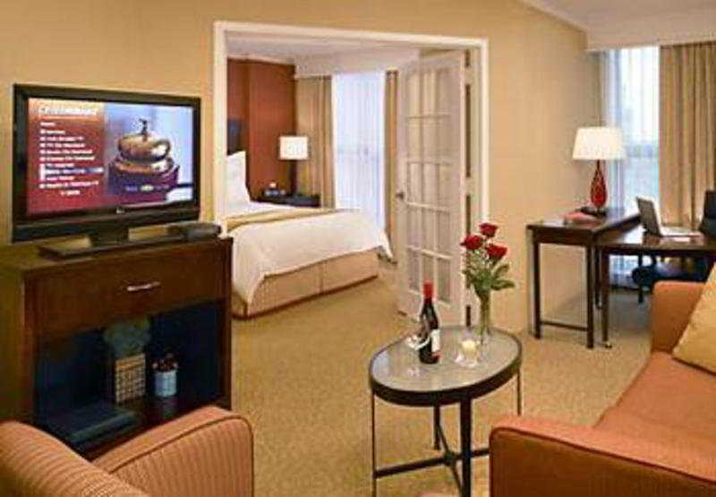 Chicago Marriott Suites O'Hare Rosemont Dış mekan fotoğraf